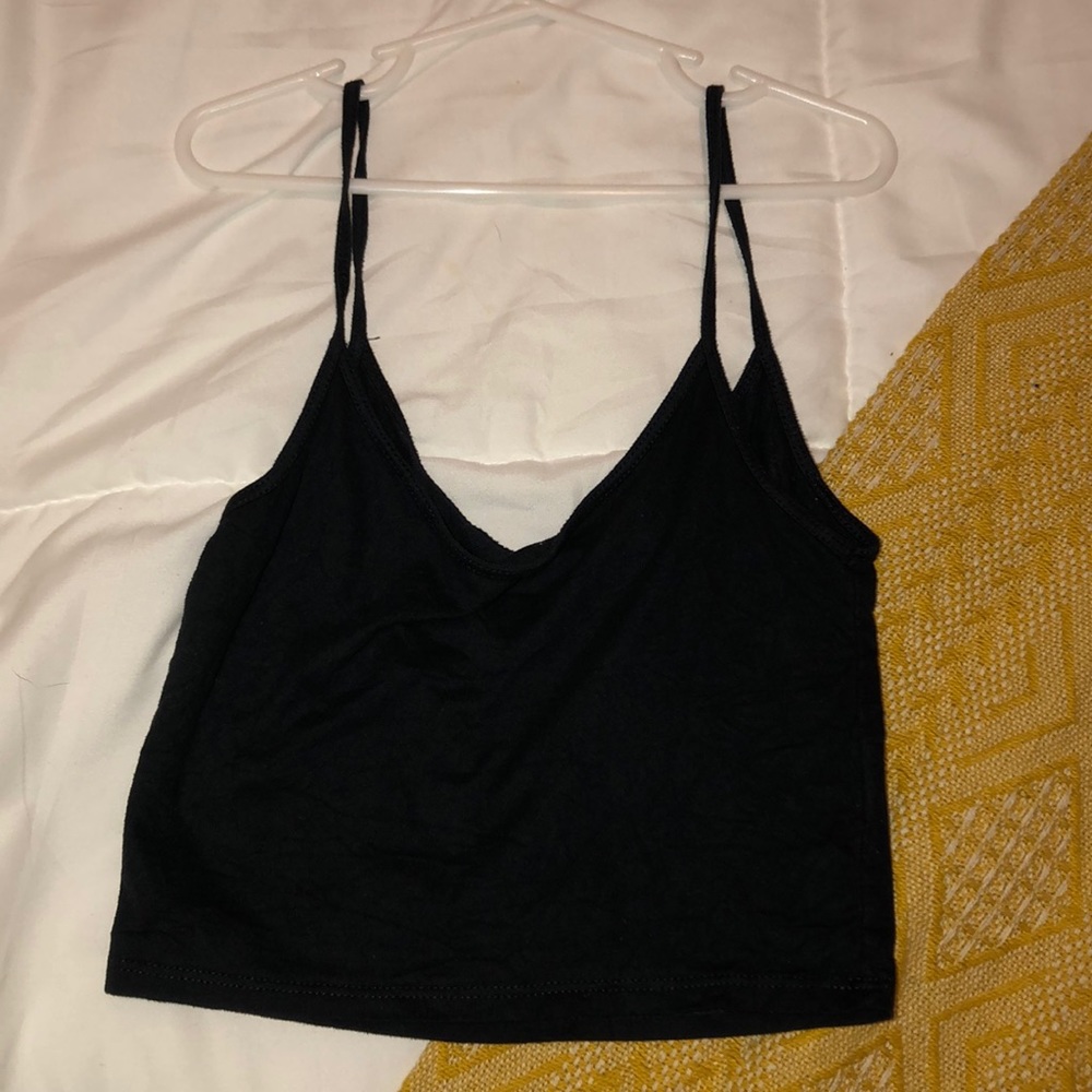 FOREVER 21 BLACK CROP TOP✌🏻